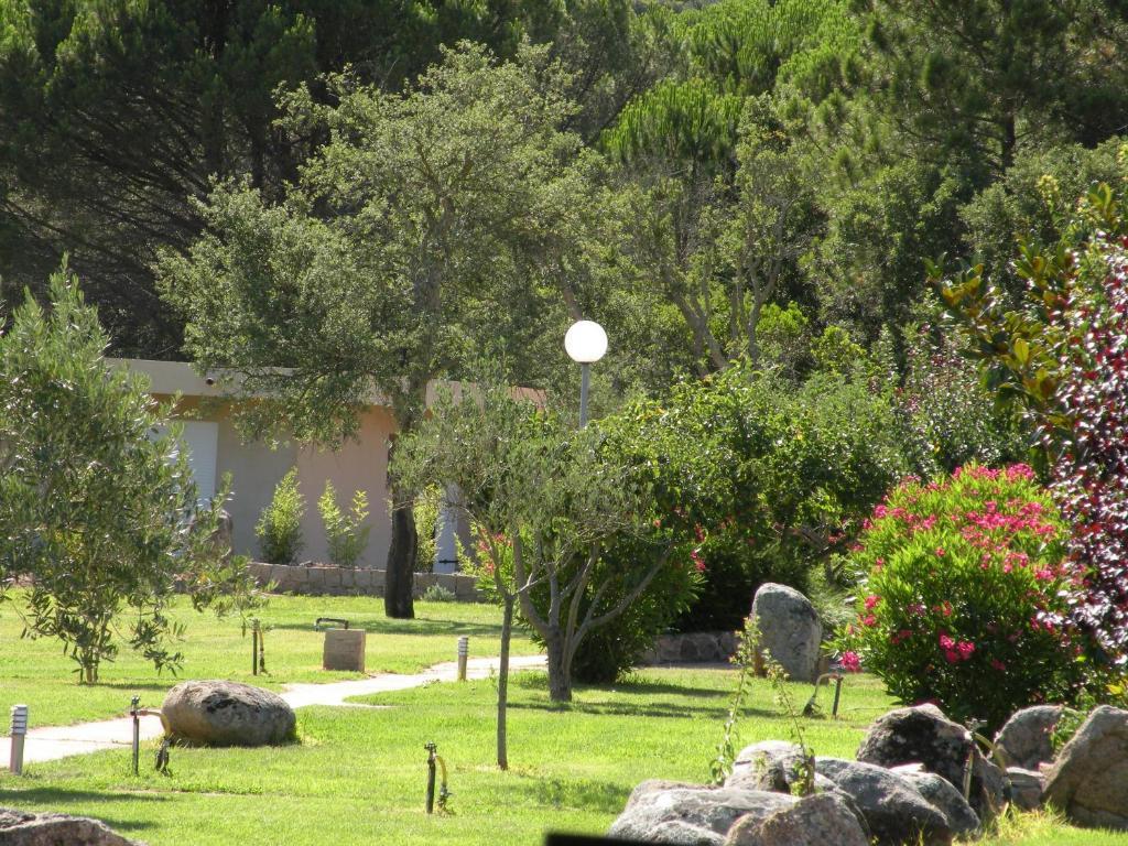 Готель Les Jardins De Santa Giulia Порто-Веккіо Екстер'єр фото